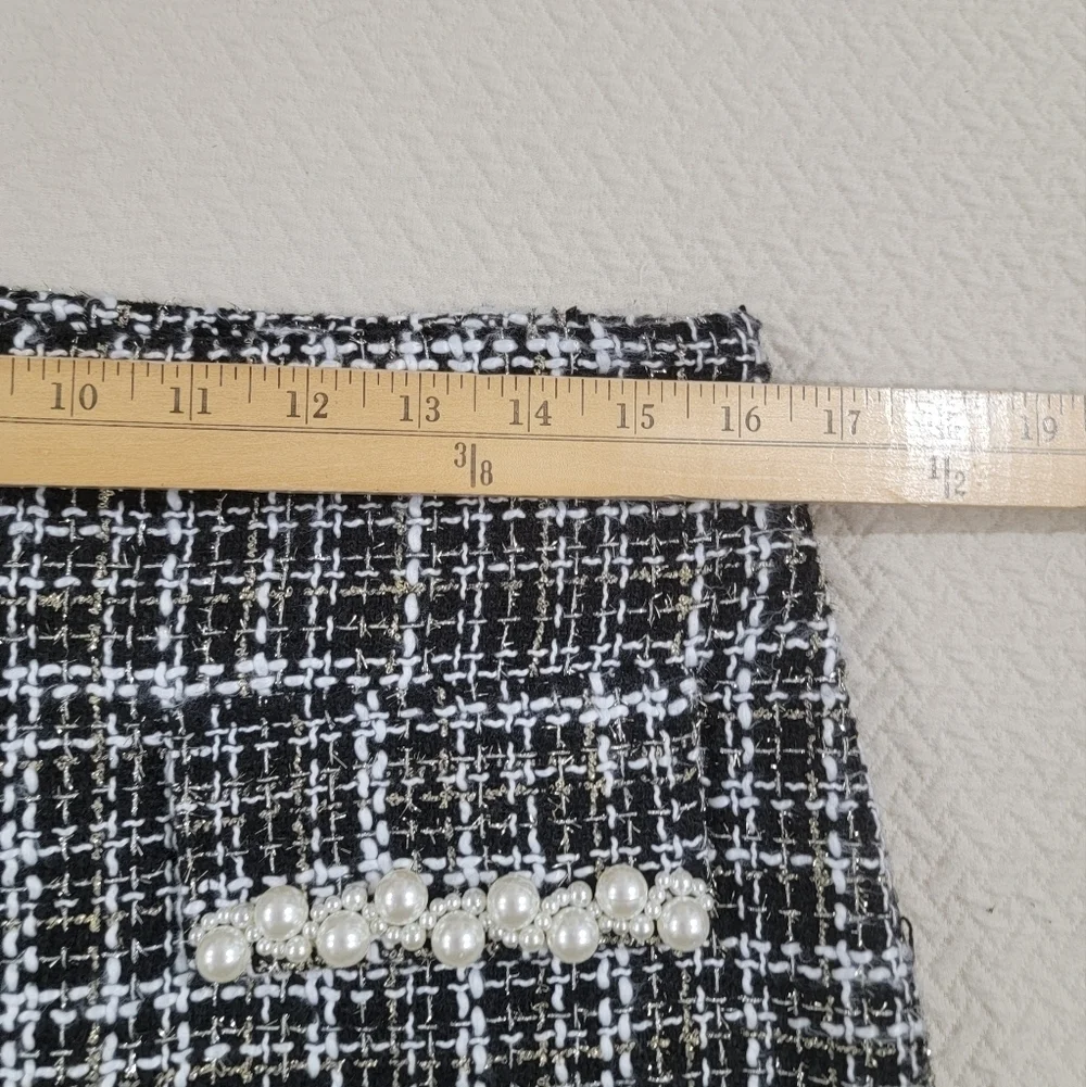 Flying Tomato Tweed Mini Skirt with Pearl Accents Size Large - Black and White